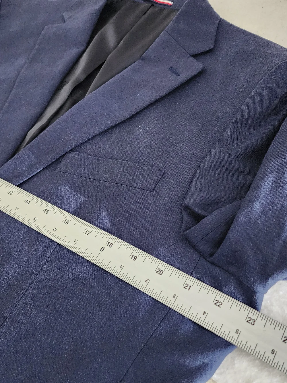 Tommy Hilfiger ​versatile lightweight